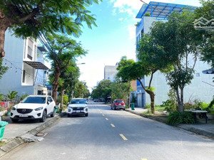 bán lô đất đường 7m5 nguyễn mậu tài 100m2 ngang 5m gần sát cầu hoà xuân- cẩm lệ