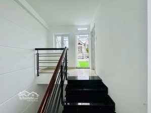 hxh vào nhà-khu phân lô- mới đẹp ở ngay-full nội thất-phạm văn chiêu-60m2-tầng-3pn-4wc-chỉ 8tỷ3 tl