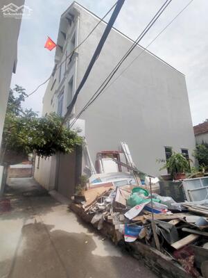 Bán 35m2 đất Biên Giang, gần ngay Quốc lộ 6. Giá 2.7 tỷ