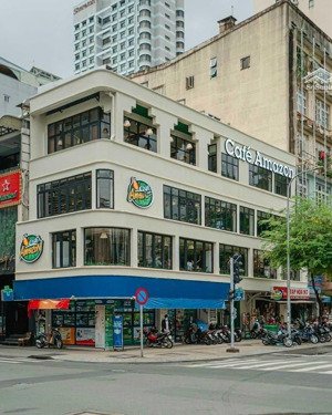 hàng hiếm 2mt hoàng sa.p9-q3.ngang khủng 16x12m.cn:147m2.kc: 3 tầng.hđt:150tr. giá 55 tỷ