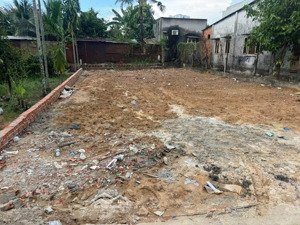 bán đất đường hưng định 21-thuận an. dt 220m2 ngang 10m. sổ sẵn, thổ cư 100m. cách ql13 chỉ 2p