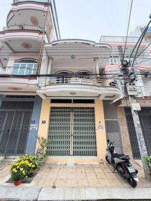 nhà gần biển, cạnh chợ bình tân phường nam nha trang, khu đại gia đường phan vinh