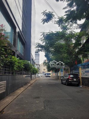 nhà chính chủ bán tân bình đường cộng hòa hẻm ôtô vào nhà