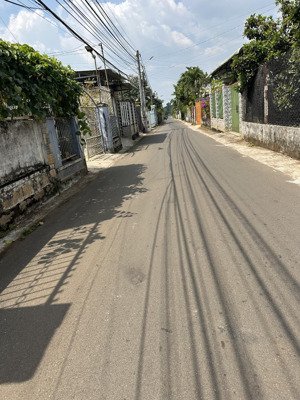 bán đất đường bê tông ngay cổng trung đoàn 88 dt 390m2 giá 2.5 tỷ