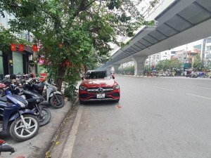 bán nhà phố đại la, hai bà trưng 82m2, 5 tầng, mt 5.2m, giá 32 tỷ. đầu tư gấp