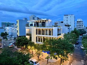biệt thự 4 tầng đẳng cấp không gian sống chuẩn resort - hải châu 33 tỷ 10x18=193.7m
