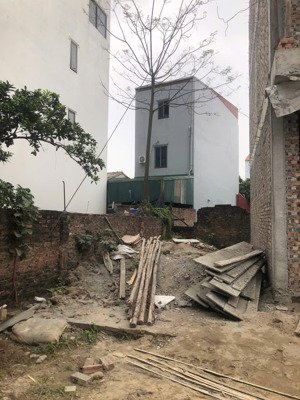 chính chủ bán đất tân lập, đan phượng. dt 36m2, mặt tiền 3,7 m, giá 3,8 tỷ