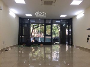 chính chủ cần cho thuê gấp nhà lô góc trung yên, trung hoà, cầu giấy, hà nội