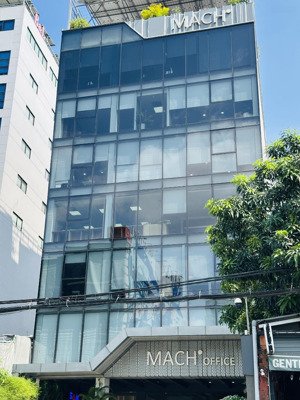 cho thuê tòa nhà mặt tiền 10m cộng hòa, quận tân bình, tp hcm, cách sân bay 5 phút