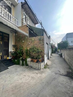 Nhà 1 trệt 1 lầu 4mx13m sổ hồng riêng thới an 11 q12