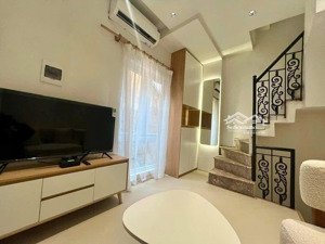 văn chương hàng hiếm phân khúc nhỏ vị trí có 1-0-215 mét ra mặt phố văn chương trước nhà bagac đỗ