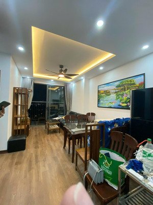 cho thuê căn hộ chung cư b14 kim liên, đống đa 75m2 2pn 2wc, full đồ 13.5tr.