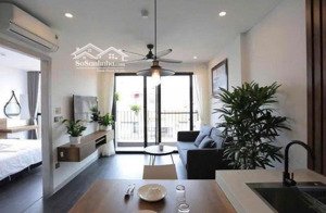 vòng xoay phạm văn đồng - ch chuẩn 51m2 / 2 tỷ 3 , sổ hồng , tầng cao view sân bay , thuê 14 triệu