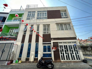 bán nhà 3 tầng hẻm 6m đường lê văn chí- sát ga metro, ngã tư thủ đức giá chỉ 6 tỷ còn thương lượng