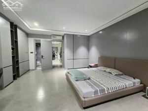 Cực đẹp phố Nguyễn Chí Thanh 98m2, 5T thang máy, MT5.4m Gara ô tô giá 36 tỷ VIP Đống Đa