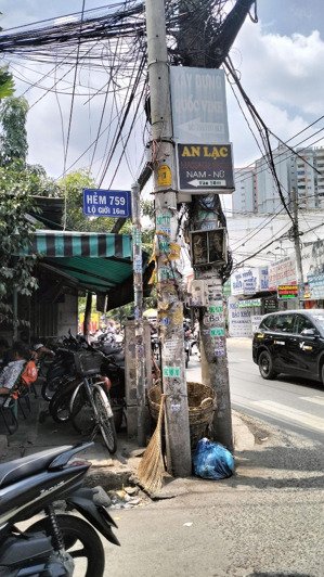 nhà 2 tầng, 4x12m - hẻm 759 hương lộ 2 - hẻm xe hơi 7m, 2 phòng ngủ, 5.5 tỷ thương lượng