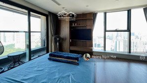 cho thuê căn góc sunshine center 4 phòng ngủ, 158m2, 3 mặt view đẹp. lh: 