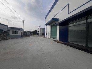 cho thuê xưởng 4.880m² kcn bến cát bình dương điện 630 kva pccc tự động