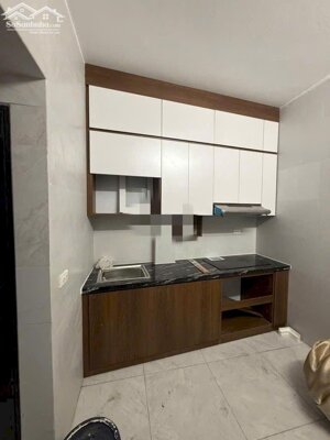 Cho thuê nhà Chợ Khâm Thiên 28m2 x 5 tầng- 3 ngủ - 3vs - 15 triệu