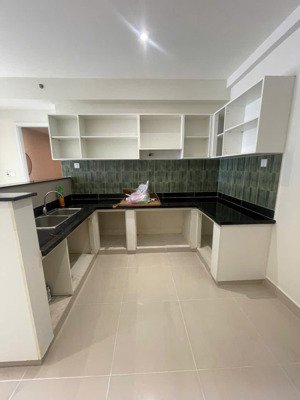 rao bán the park residence 2pn1wc 2.890 tỷ 62m2 nhà đẹp view hồ bơi. lh thơ