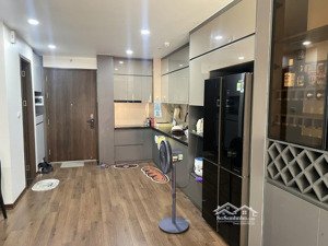 giảm 100 triệu cần bán gấp căn họp 2pn 2vs toà thăng long capital