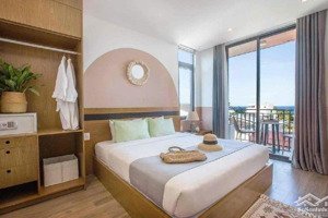 bán villa new 100% 4 tầng-đ.7m5 view biển-ngang khủng 12m-diện tích 240m2-dòng tiền 140tr/tháng