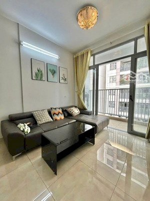 căn hộ như ảnh : 12 triệu. 2pn ,2wc , full nội thất đẹp. còn nhiều căn 2pn 3pn