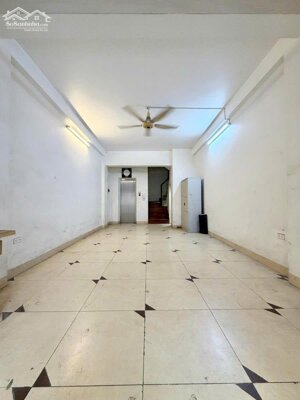 TT CẦU GIẤY – NGÕ THÔNG - 10 M RA Ô TÔ QUAY ĐẦU – 3 NGỦ - FULL ĐỒ - 30Mx5T – CHỈ 10 TỶ