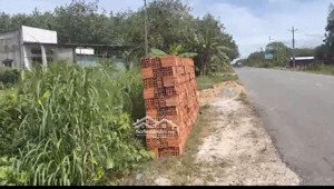 bán đất 300m2 tại đường 749b, 850 triệu, sổ đỏ đầy đủ, hướng nam, mặt tiền 5m