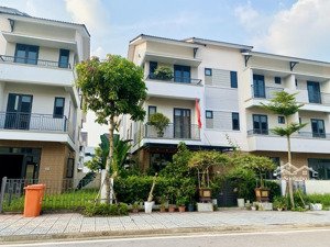cam kết rẻ nhất thị trường shophouse nhà mới vsip cách ga metro hà nội 1 bước chân