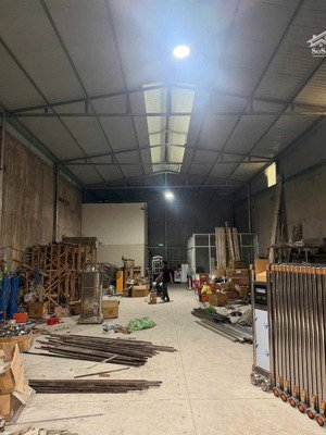 bán kho xưởng 10x28 đường xe tải vô gí chỉ 4,8 tỉ - gần miếu ông cù- nhanh tay sở hữu 