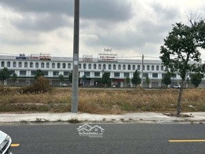 chỉ 630tr sở hữu ngay lô đất 150m2 ngay kcn becamex ra tthc chỉ 2p di chuyển thích hợp xây nhà trọ