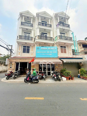 bán nhà góc 2 mt đường số 17- gần gigamall phạm văn đồng. 5 tầng đúc btct, shr