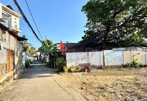 cần bán nhanh lô đất đẹp giảm từ 15 tỷ còn 11,8 tỷ- cạnh ga metro phù hợp xây chdv