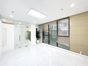 văn phòng 120m2 giá thuê 25 triệu/ tháng - đường út tịch, p.4, tân bình - sàn mới