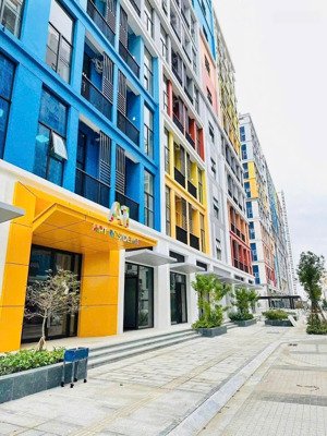 lỗi giá ! 116tr/m² căn góc mặt tiền rộng sát chung cư, gần công viên, kinh doanh tốt 