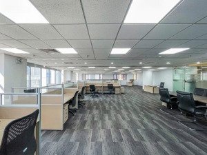 văn phòng 160m2 giá thuê chỉ 35 triệu/ tháng (có thể cắt lẻ 80m2) - điện biên phủ, bình thạnh