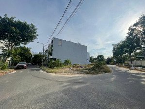 bán lô góc 2 mặt tiền đường an đồn 3 và lê ninh, vị trí đẹp gần biển