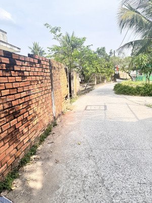 chính chủ bán rẻ 167m2 đất ở giá 2,4 tỷ hẻm ôtô đường hương lộ 11 xã tân quý tây, bình chánh