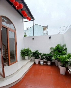 cho thuê nhà 2 tầng đường: minh mạng - 4pn - đủ nội thất