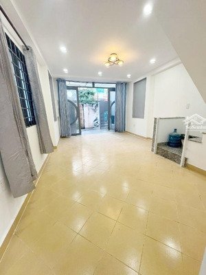 bình thạnh - bán đất tặng nhà 2 tầng 48m2(4m x 12m) - lô góc bùi đình túy- ko lộ giới - chỉ hơn 6ty