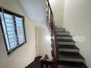 hạ chào 500tr, nhà việt hưng, long biên, 5 tầng đầy đủ công năng, nội thất, ở luôn, 33m2 chỉ 6,1 tỷ