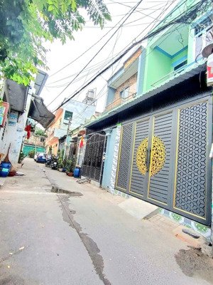 nhà tân xuân hóc môn ô tô tới nhà giá tốt giá 2.9tỷ.