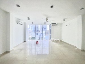 chính chủ cho thuê văn phòng 45m² view thoáng mát ở yên thế, tân bình, sát bên sân bay.