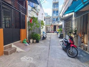 ##chỉ 5,7 tỷ - nhà đẹp 2 tầng cạnh chợ bình trị đông - 4x16 -3pn - 2 mặt hẻm ô tô