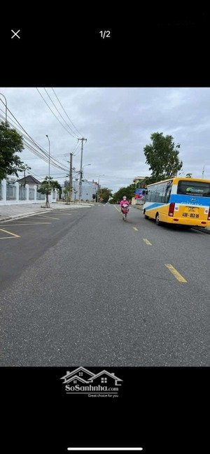 độc quyền nhận cọc va bán nhanh đường biển ,đường 7m5 sát bãi tắm non nước nhs , dt 90m2 ,hướng tây