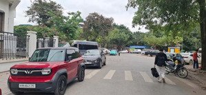 cho thuê nhà mặt phố trần thái tông 45m2 5 tầng giá 32tr