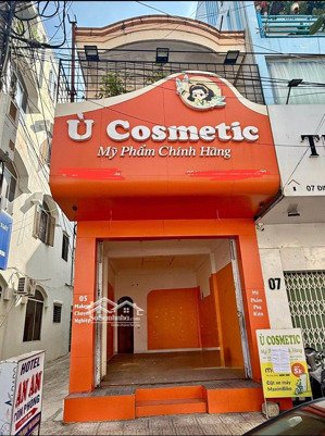 cho thuê nhà 2 tầng mặt tiền vị trí đẹp đinh tiên hoàng tp nha trang