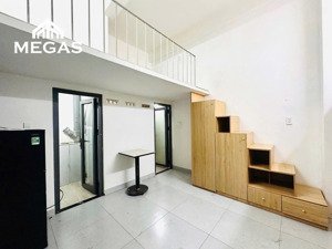 căn hộ duplex full nội thất bancol sau ngay thoại ngọc hầu - hoà bình - đh văn hiến