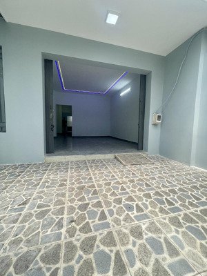 nhà 1/ an dương vương - oto vô nhà- 5.1x17 cực rộng- 2t 3pn2wc- gần mt- chỉ 7.2t xem ngay